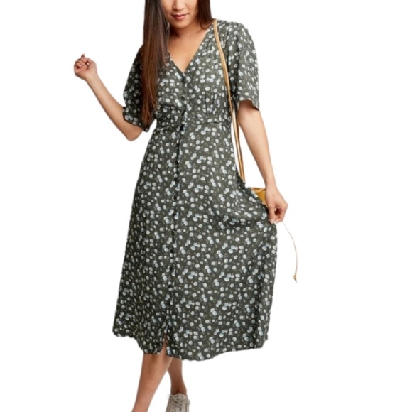 Able Amelia Button Front Dress Green Floral Print Size XXL - Picture 3 of 12